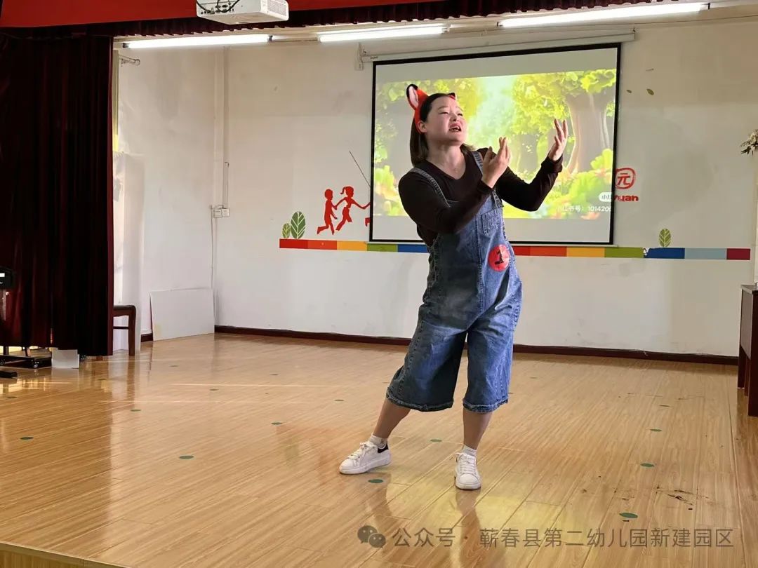 竞技展风采 匠心谱芳华——蕲春县第二幼儿园新教师基本功大赛-第23张图片-蕲春在线